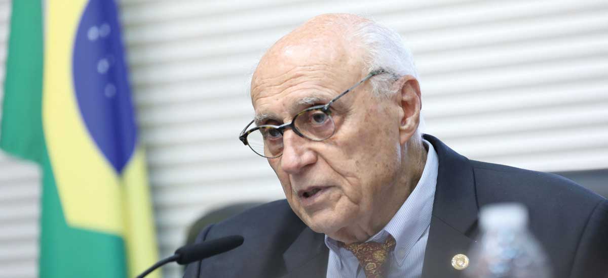 Suplicy usa cannabis